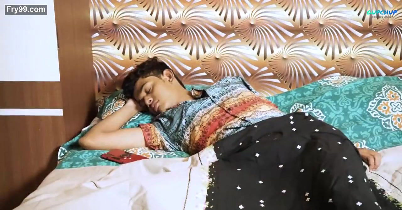 Blackmail (2021) GupChup Hindi S01E04 Hot Web Series