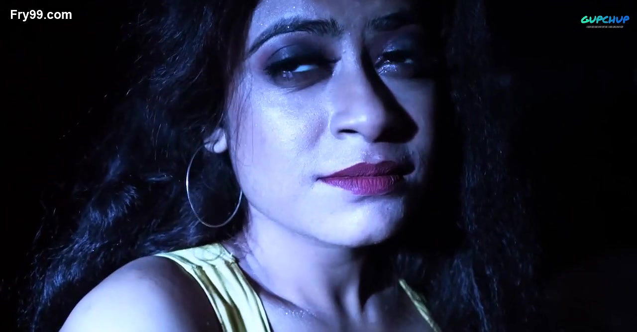 Blackmail (2021) GupChup Hindi S01E04 Hot Web Series