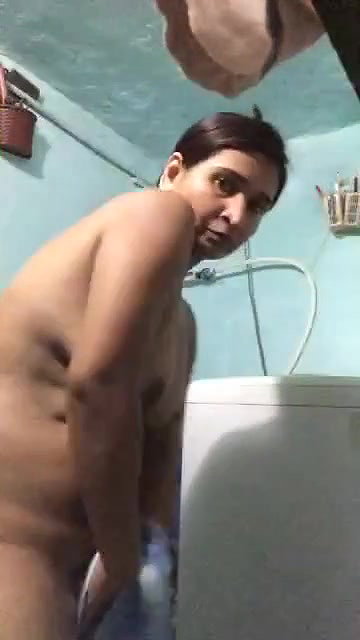 Chandigarh Bhabhi Nude Wife – Movies