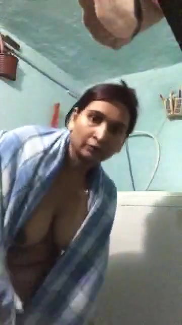 Chandigarh Bhabhi Nude Wife – Movies