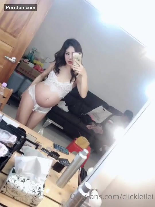 OnlyFans clickleilei 劉蕾蕾流出 2
