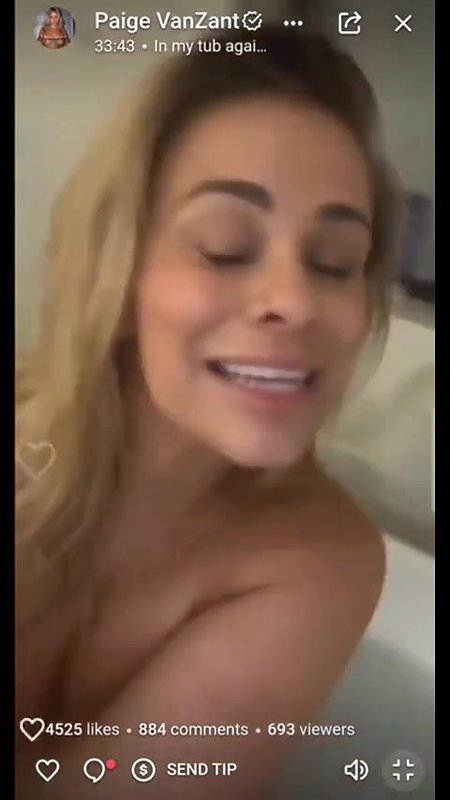 Paige VanZant Butthole Bath OnlyFans Livestream Leaked