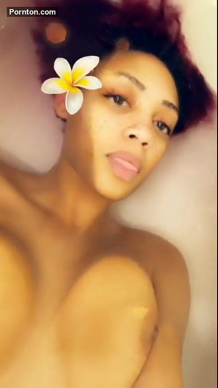 Rarri Red – rarrired OnlyFans Leaks (2 Videos) 2