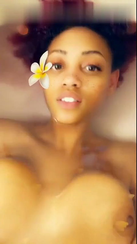 Rarri Red – rarrired OnlyFans Leaks (2 Videos) 2