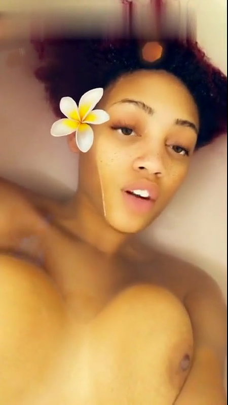 Rarri Red – rarrired OnlyFans Leaks (2 Videos) 2