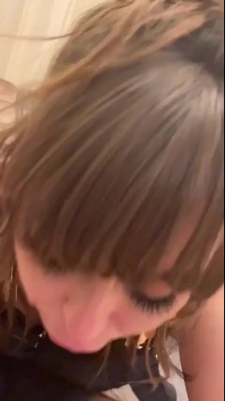 Riley Reid Blowjob Facial Cumshot Video Leaked – OnlyFans