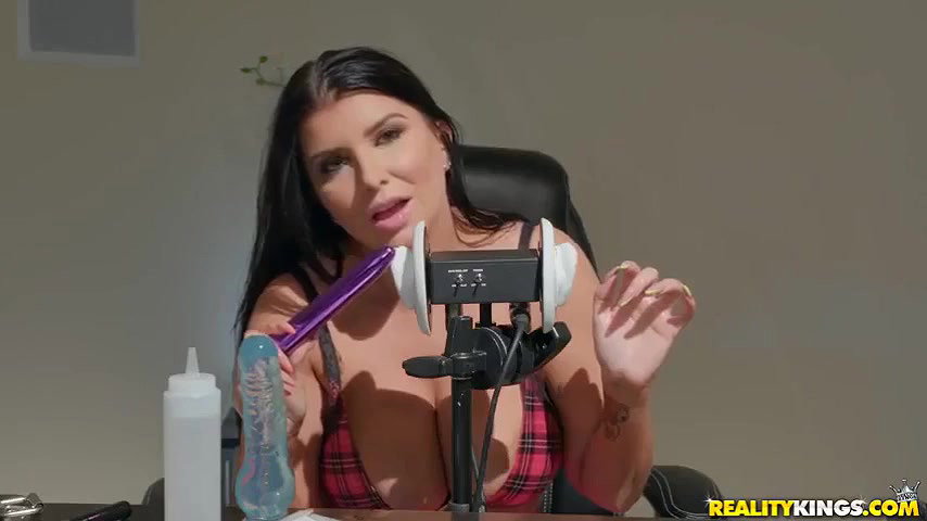 Romi Rain ASMR Kings Premium Video