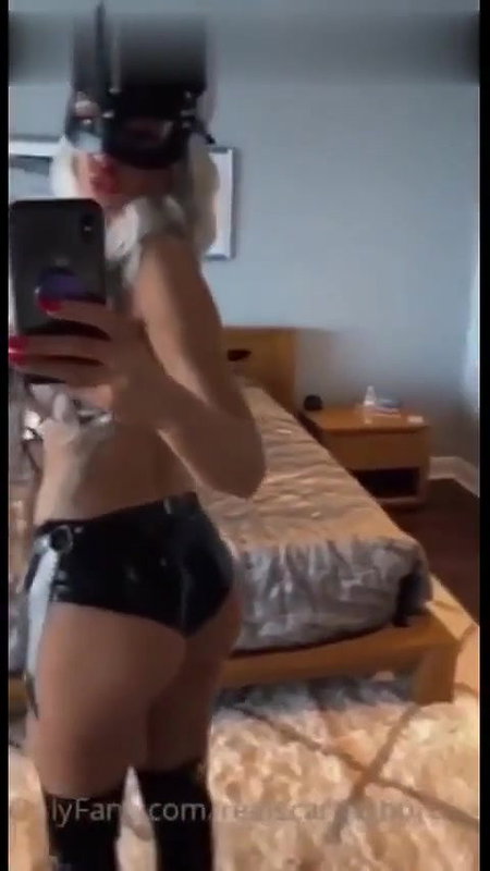 Scarlett Bordeaux – OnlyFans (2)