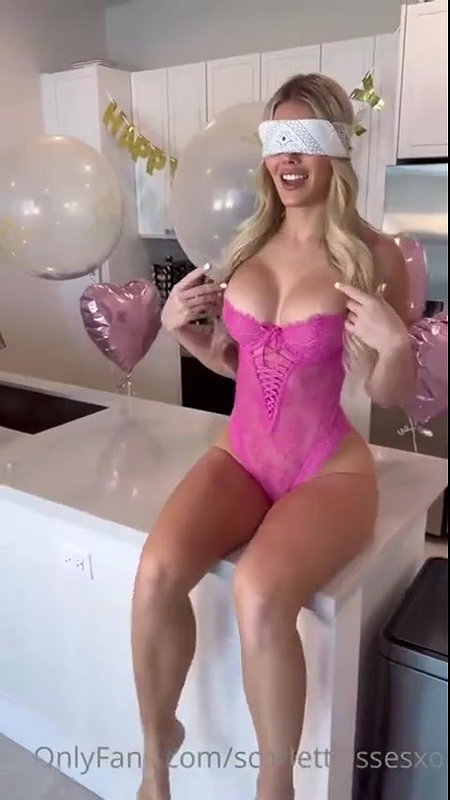 ScarlettKissesXO POV Surprise Sex OnlyFans Video Leaked