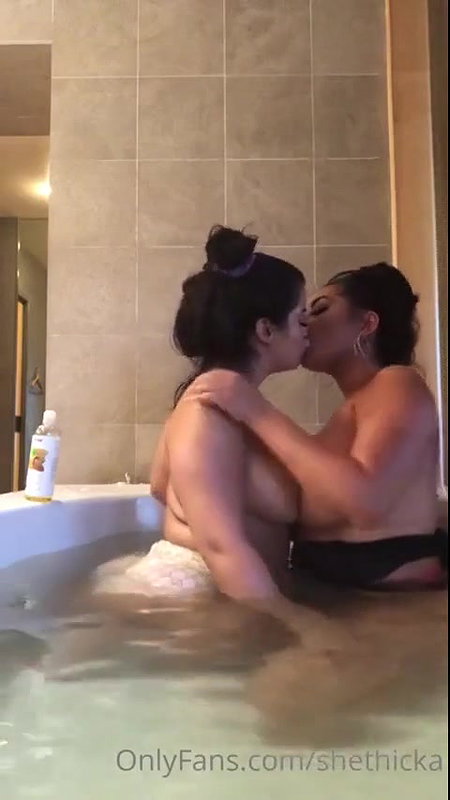 Shethick Nude Bathtub Porn Video Leaked