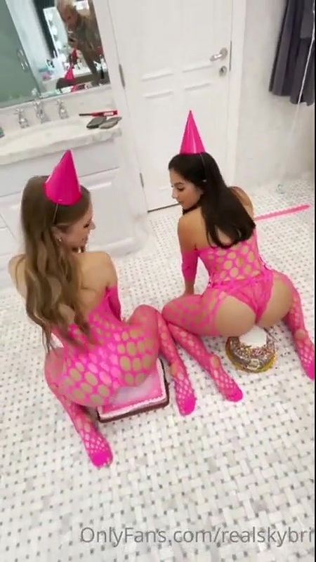 Sky Bri Threesome Birthday Party Fuck Video Leaked
