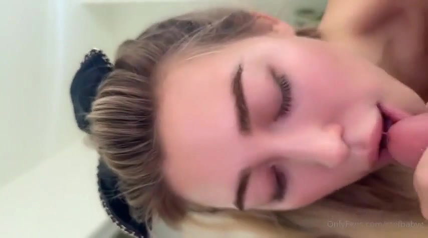 Stefanie Knight Nude POV Blowjob Video Leaked