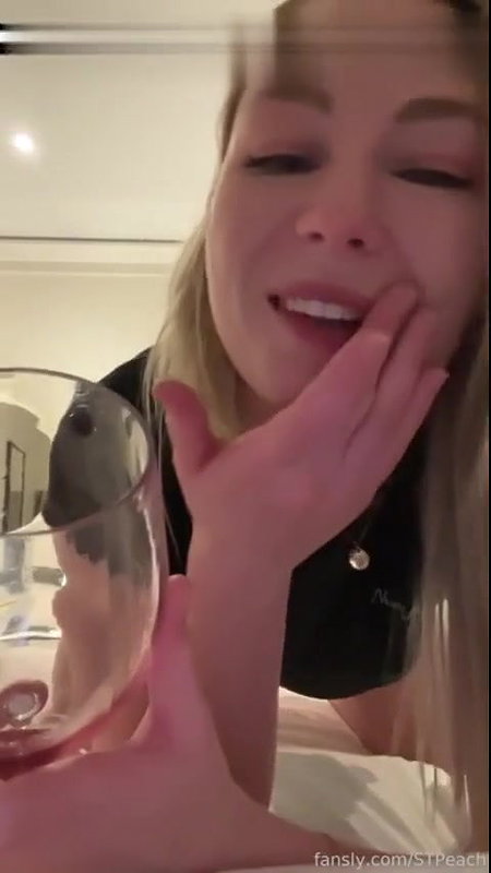 STPeach Ass Thong Tipsy Tease Fansly Set Leaked