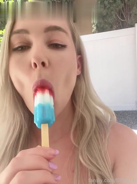 STPeach Popsicle Blowjob Outdoors Video Leaked – OnlyFans