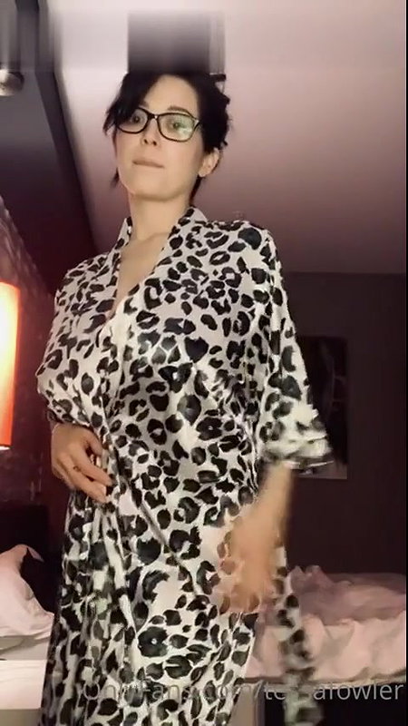 Tessa Fowler OnlyFans Leaks (2 Videos) 1