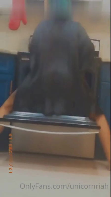 Unicorn Riah – unicornriah OnlyFans Leaks (3 Videos) 2