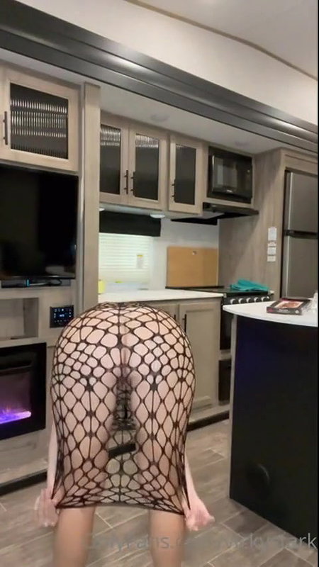 Vicky Stark Sexy Dresses Try On Onlyfans Video Leaked