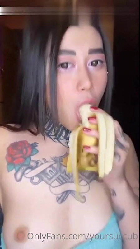 Yoursuccub OnlyFans Banana Sucking Video