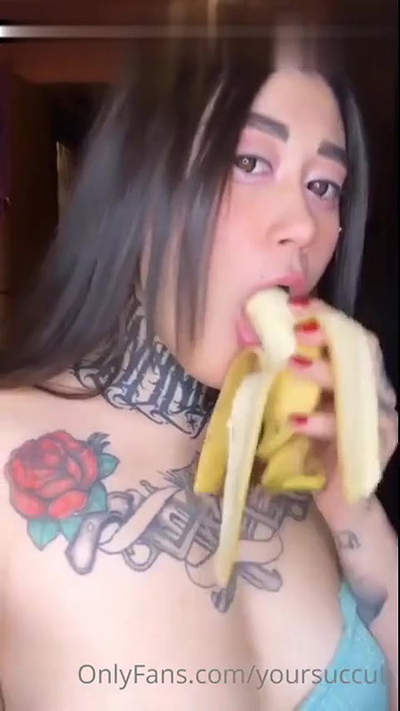 Yoursuccub OnlyFans Banana Sucking Video