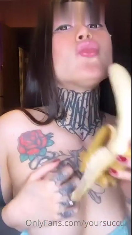 Yoursuccub OnlyFans Banana Sucking Video