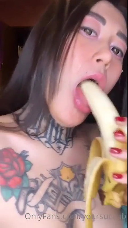 Yoursuccub OnlyFans Banana Sucking Video