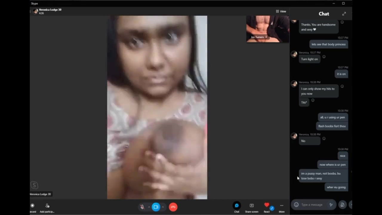 Desi Girl Showing Boobs To Stranger