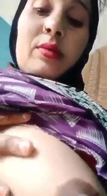 Horny bhabi Showing For lover