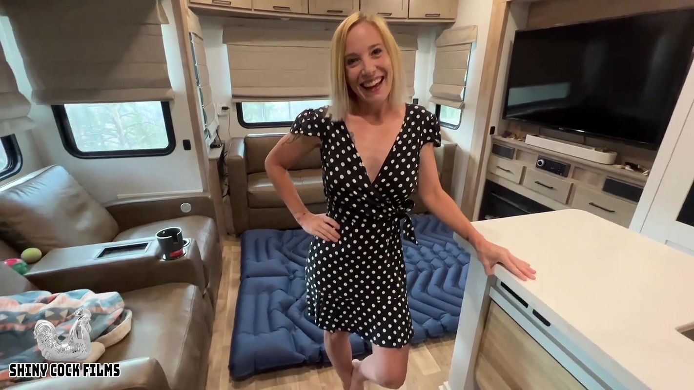 When Teaching Stepmom Self Defense Goes Wrong – Shiny Cock Films