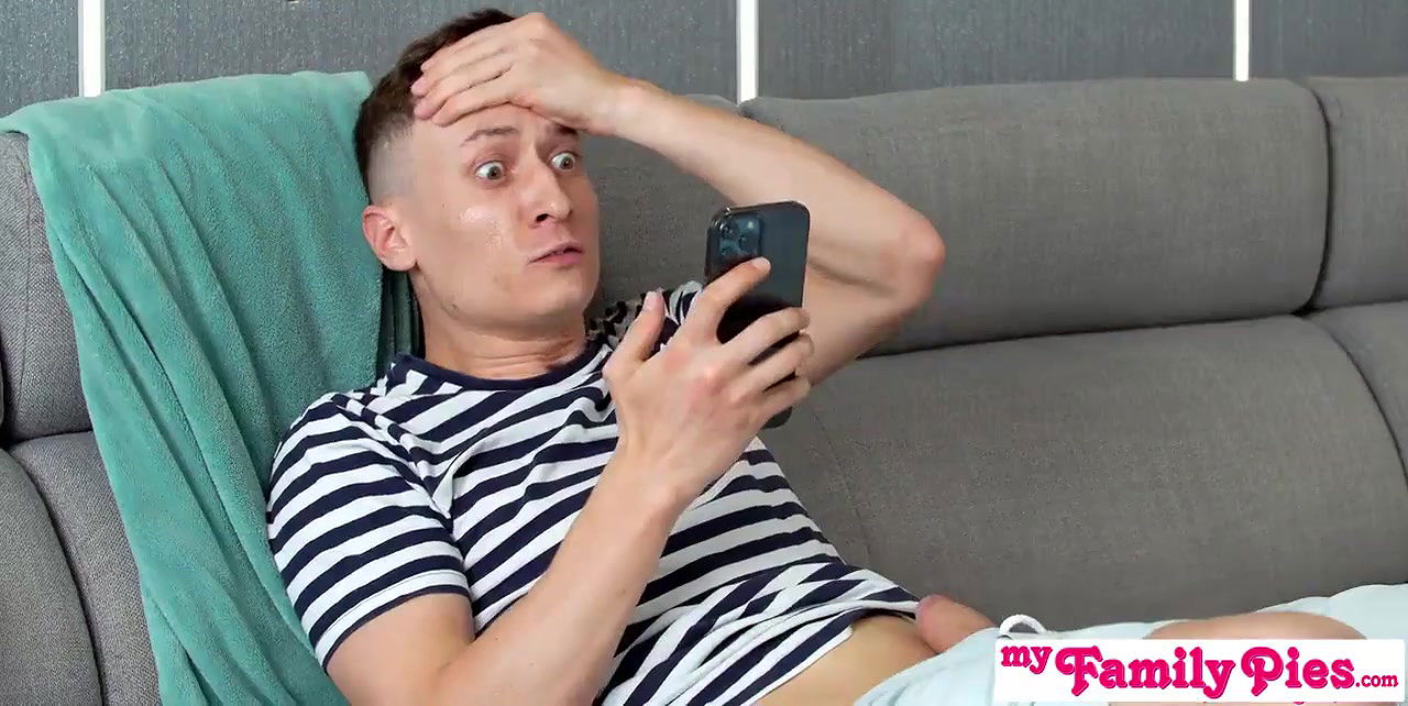 Stepsis Says ＂Why are you sending me dick pics？!＂ S22：E4