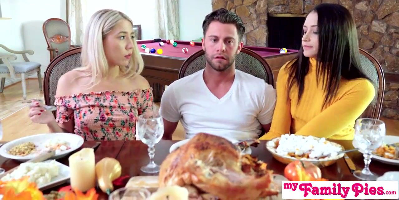 Competing For His Thanksgiving Creampie S10：E6