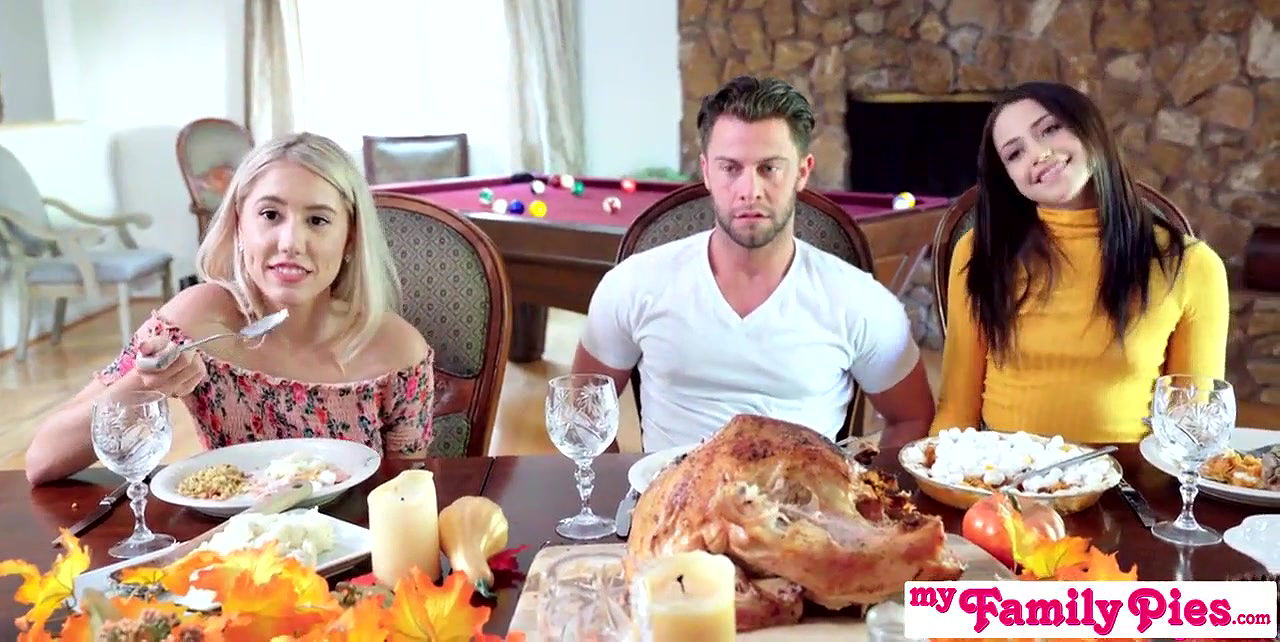 Competing For His Thanksgiving Creampie S10：E6