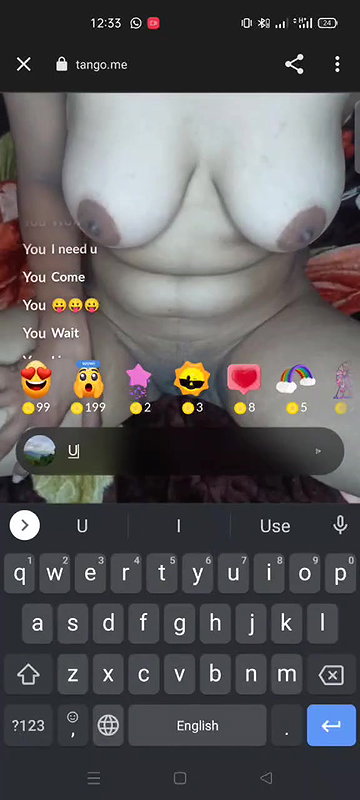 Cute showing her boobs and pussy on tango live