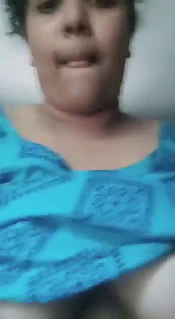 Beautiful Horny Chubby Girl