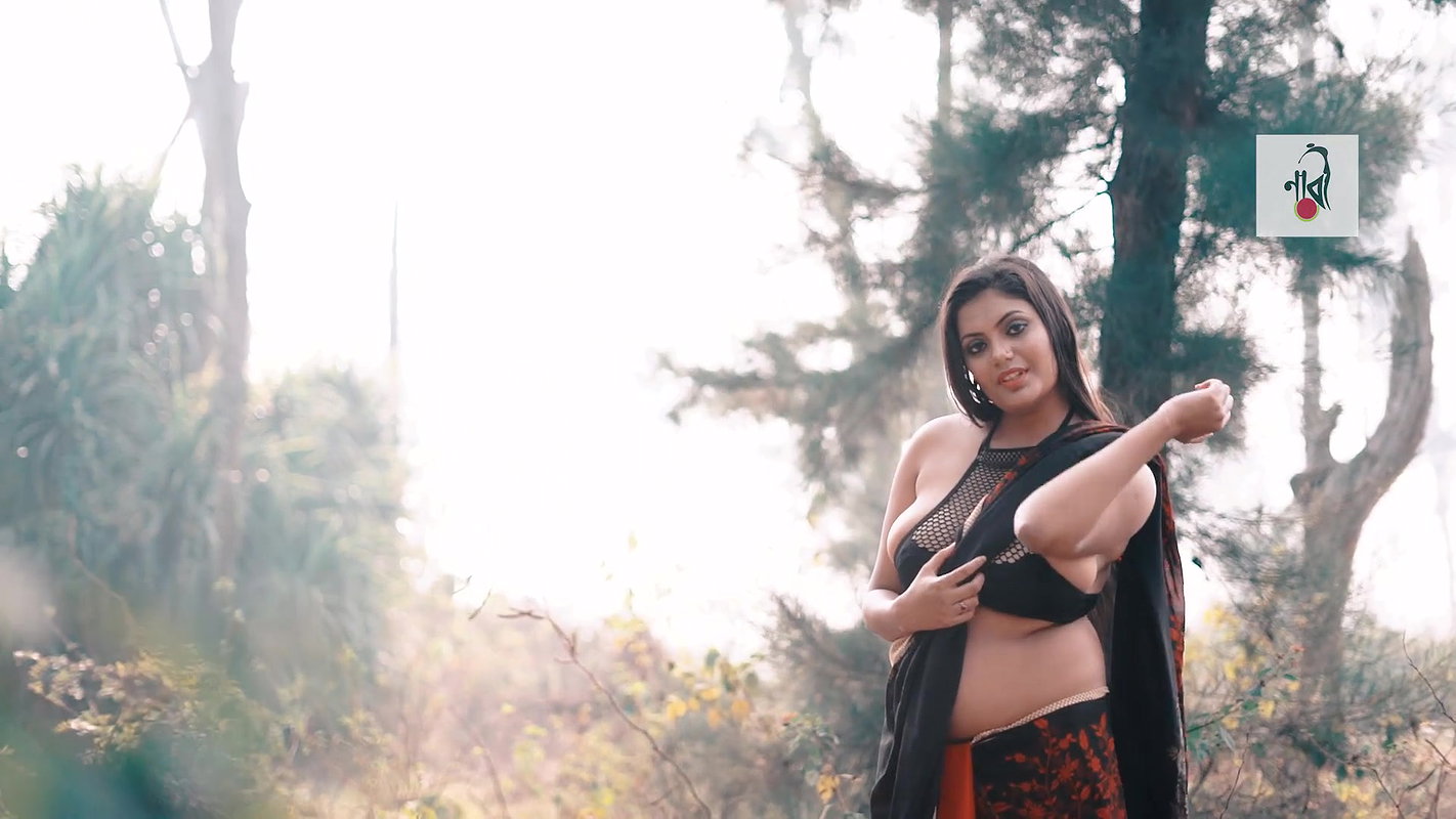 Megha – Naari Magazine – Untouched – 3