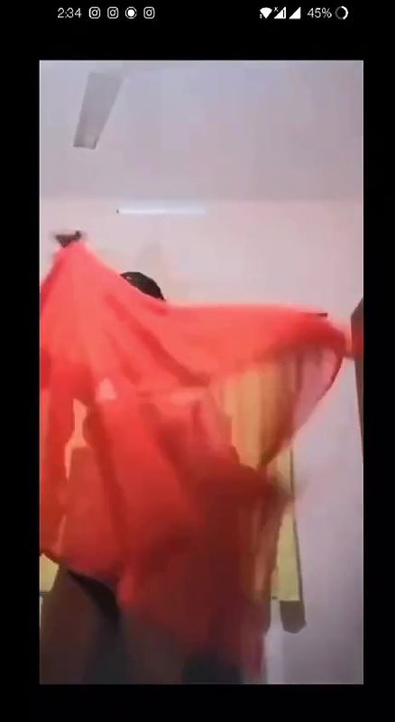 Beautiful Girl Full Clip