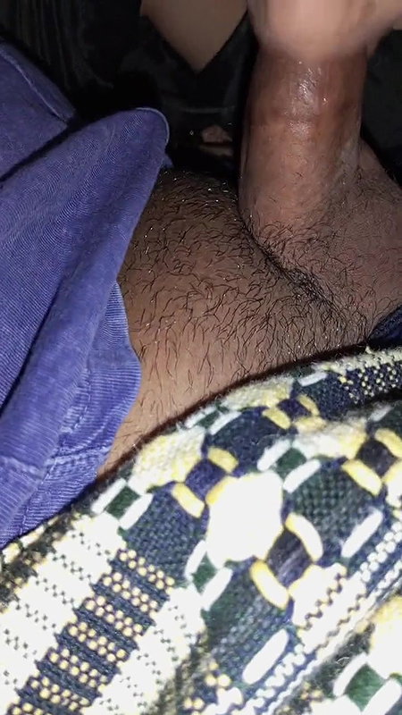 Pakistani Bhabi Giving Satisfying Blowjob To Her Hubby