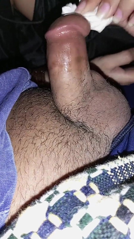 Pakistani Bhabi Giving Satisfying Blowjob To Her Hubby