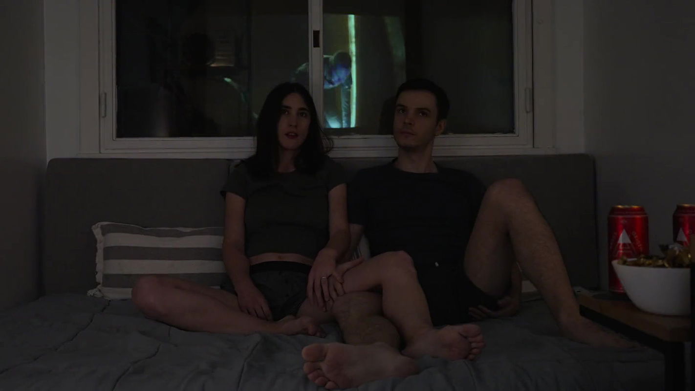 Hot teen friends get horny watching a movie and can’t resist fucking – Amateur sex