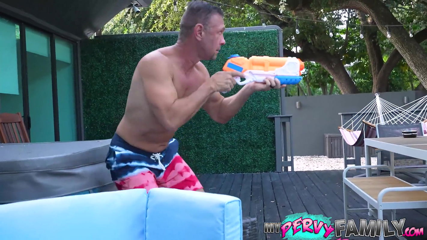 Horny Stepdaughter Wants to Do MORE – Alice Visby –