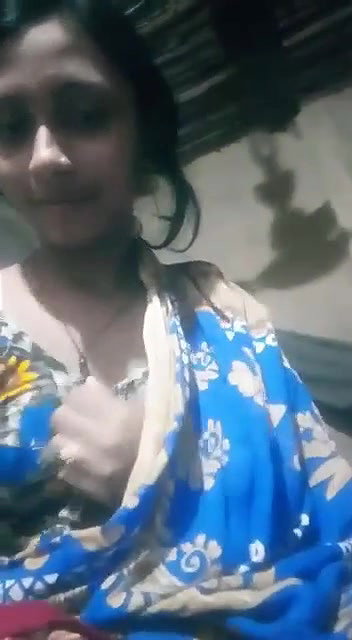 DESI NEWLY MARRIED BHABHI SHOWING NUDE
