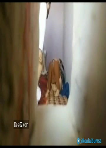 Desi Bhabhi Showing her Boobs and Pussy