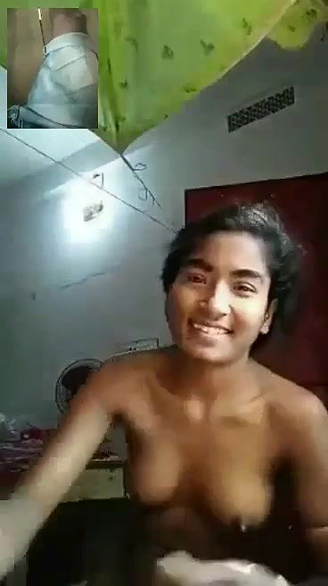 Desi cute girl show her pussy