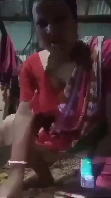 Unsatisfied Boudi Masturbating and Riding On Bottle with moaning Must Watch