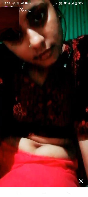 Bangladeshi boudi showing boobs and pussy on chamet live with face
