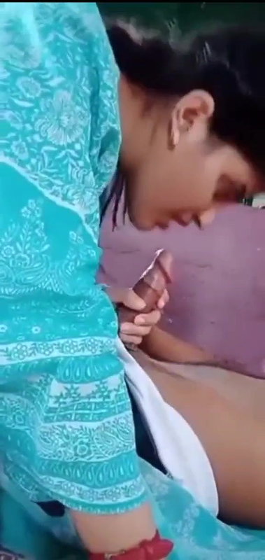 Cute Gf Sucking