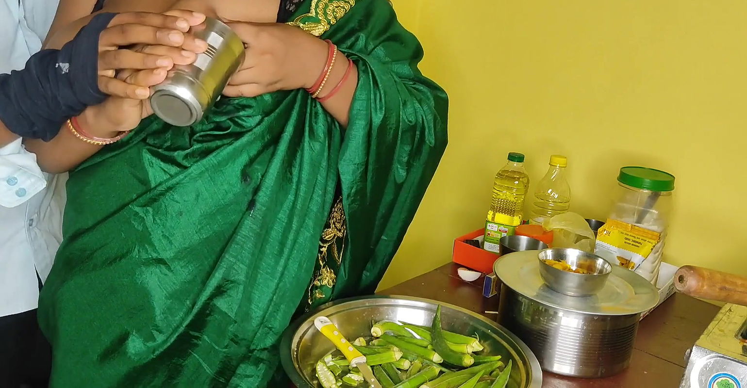 Wife ka dudh pi ke dost hue deewane Hindi audio