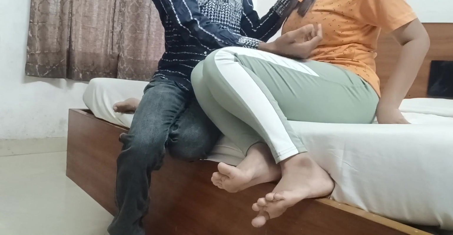 Student Salu Sucks Small Cock Of Teacher And Gets Fucked By Him (Desi Hindi Audio)