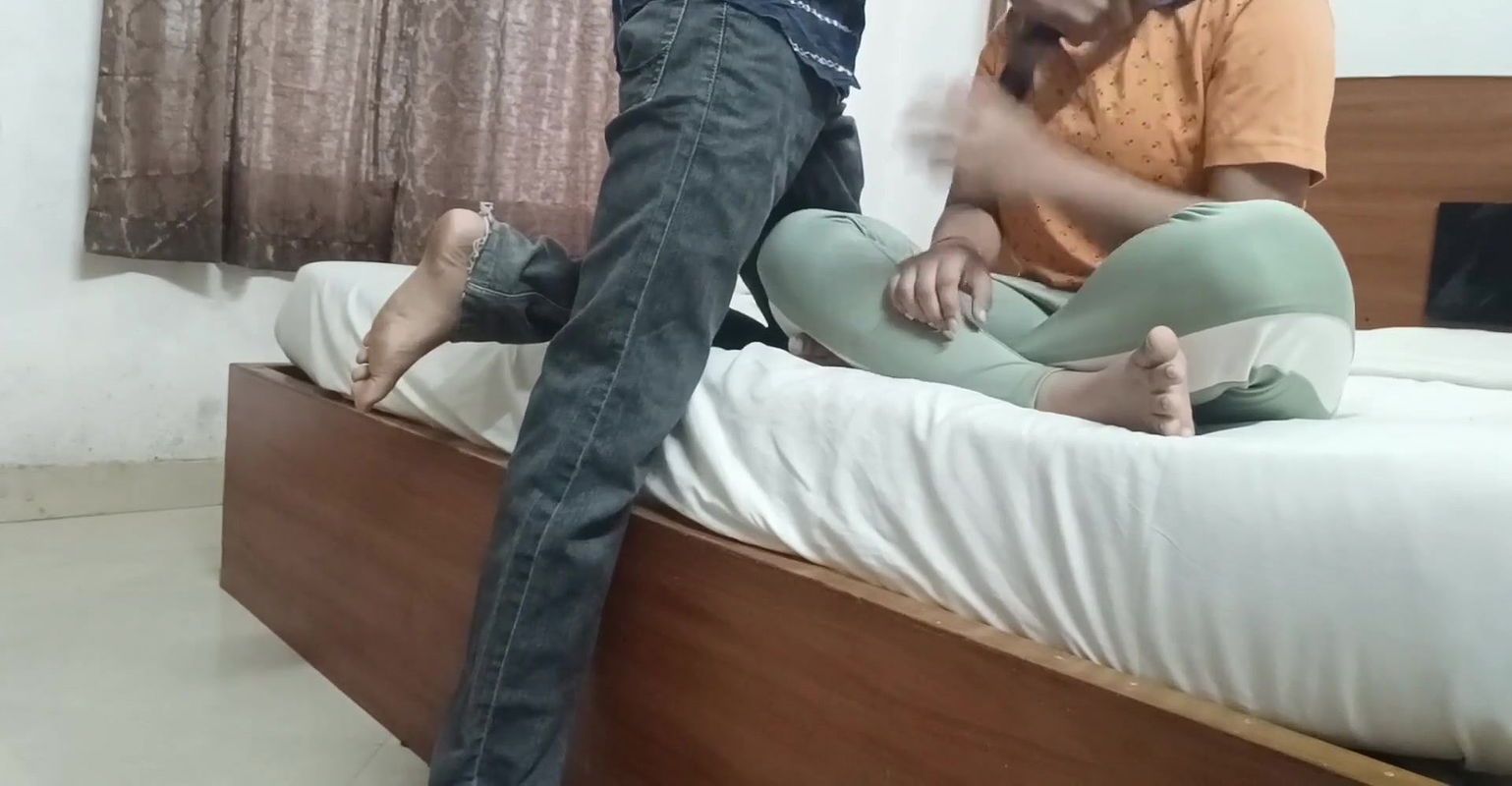 Student Salu Sucks Small Cock Of Teacher And Gets Fucked By Him (Desi Hindi Audio)