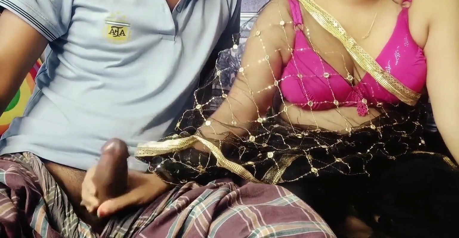 Stepmother and Stepson Fucked. Bengali Housewife Sex with Clear Audio