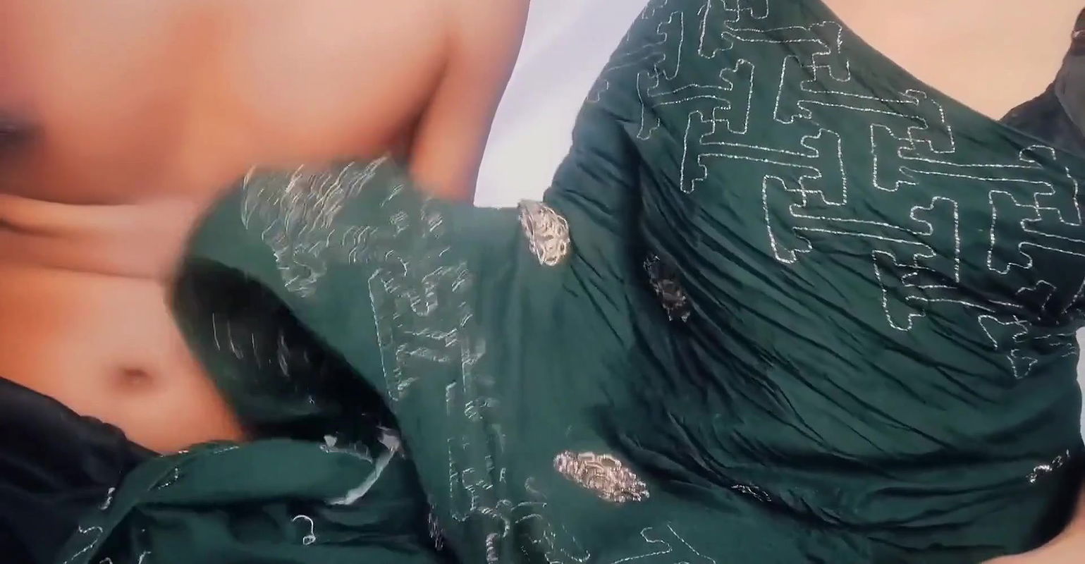 Step Mother and Step Son’s Fucked. the Boy Did Not Want to Have Sex